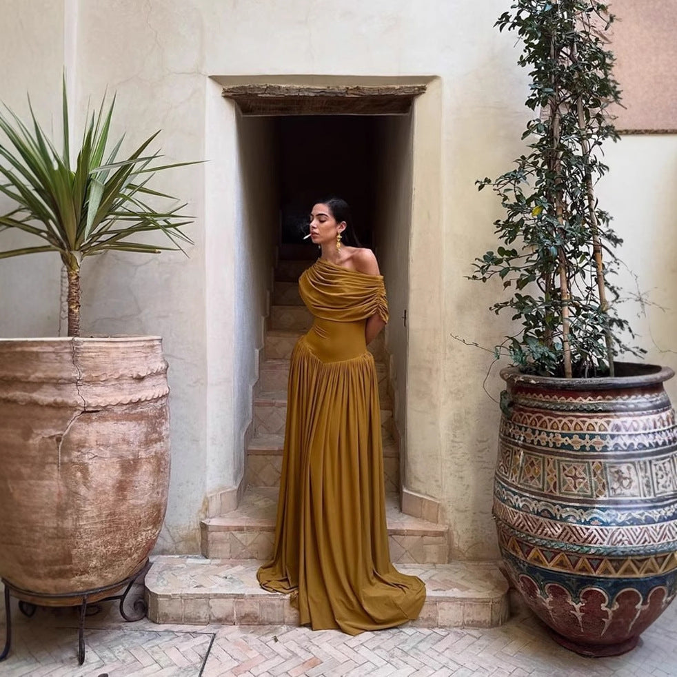 Slant Shoulder Waist Slimming A- Line Dress